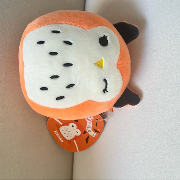 NWT Halloween small Squishmallow orange owl - Picture 2 of 4